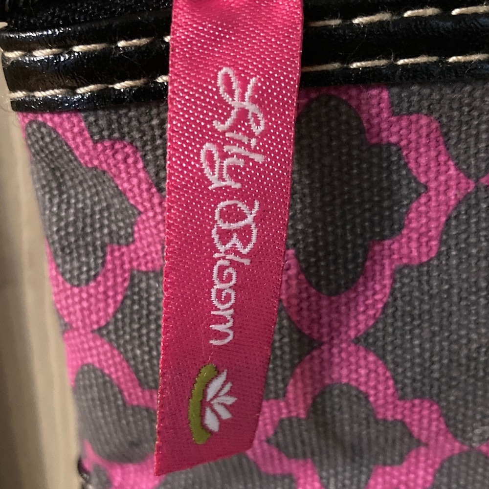 Multicolored Floral 🌼 Pattern Lily Bloom small crossbody bag, EUC - Picture 4 of 8